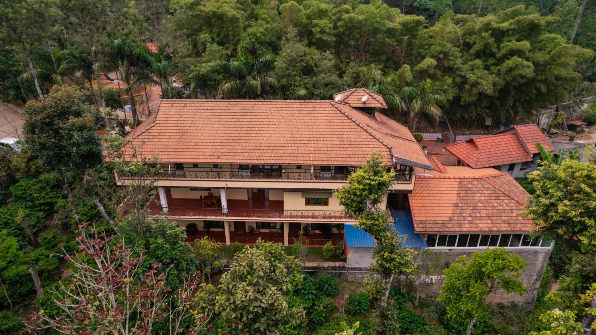 Kingmaker'S Plantation With River Stream Madikeri Exterior foto
